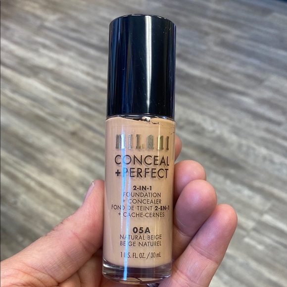 Milani Conceal + Perfect 2-in-1 Foundation and Concealer - Natural Beige - Picture 1 of 1